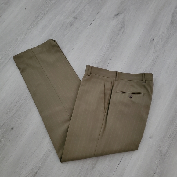 Mens Tan Dress Suit 38R - Picture 7 of 16